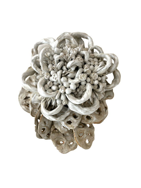 I’VE FORGOTTEN YOUR FACE BUT I KNOW YOU SMELL LIKE FLOWERS FROM THE GARDEN